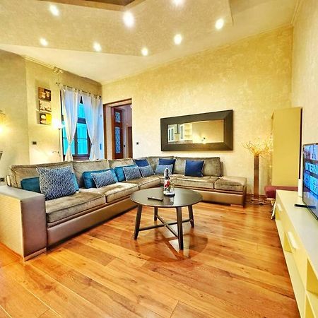 Ultra Central Apartment / 10 Ppl ブダペスト エクステリア 写真