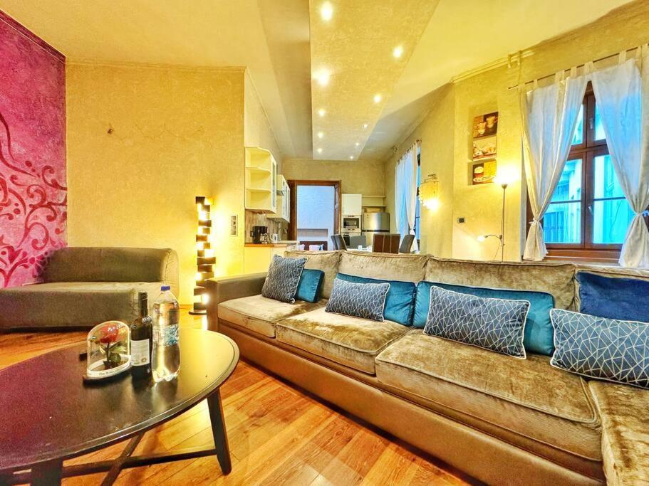 Ultra Central Apartment / 10 Ppl ブダペスト エクステリア 写真
